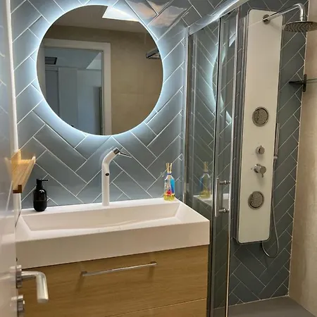 2 Bedroom With Breathtaking View Of The Sea - Sunset